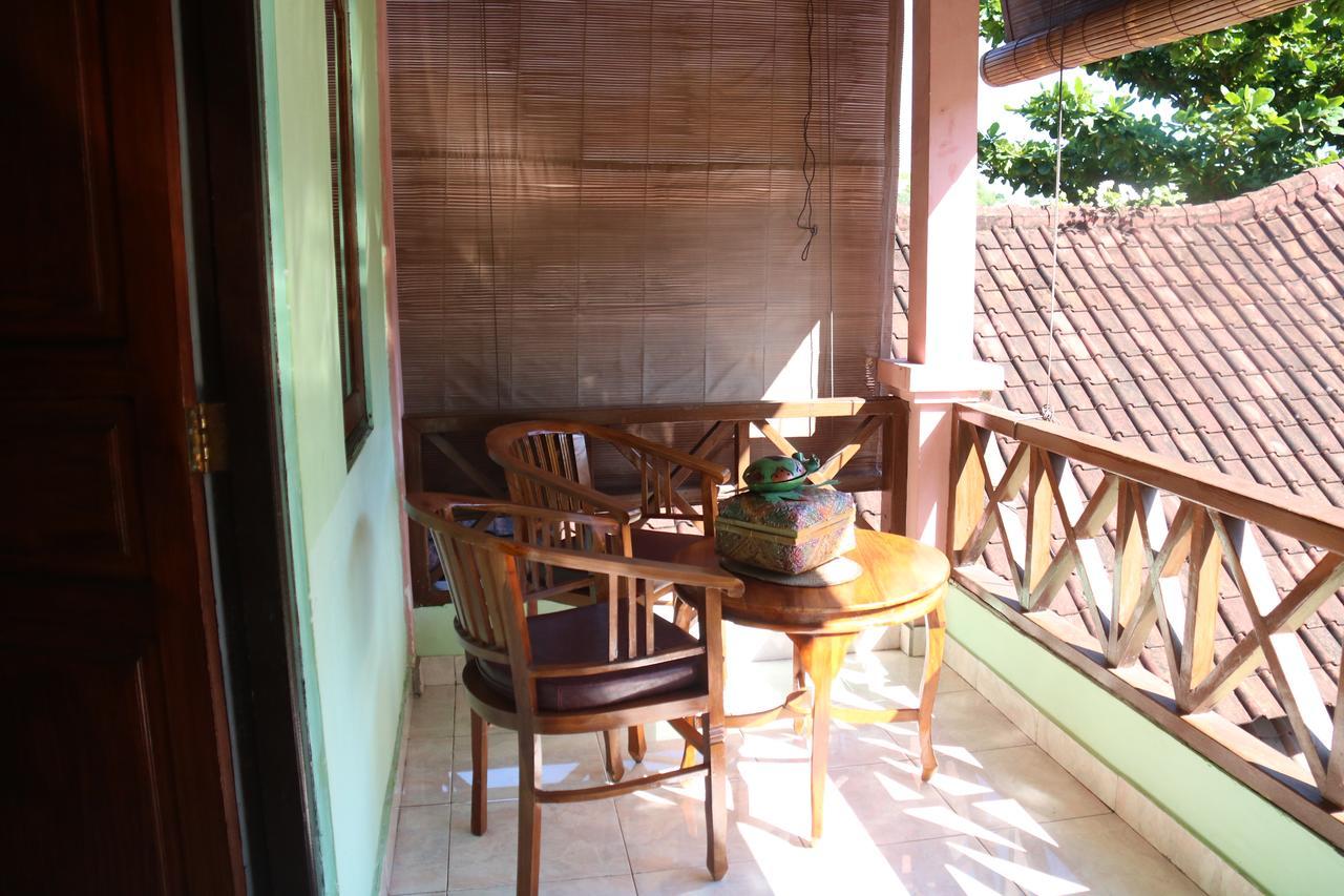 Blue Star Bungalows & Cafe Amed Buitenkant foto