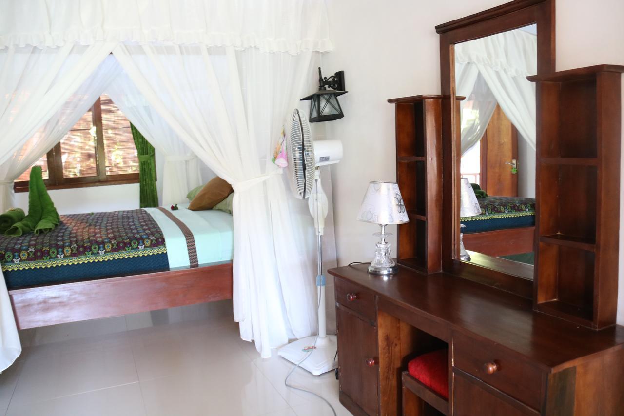 Blue Star Bungalows & Cafe Amed Buitenkant foto