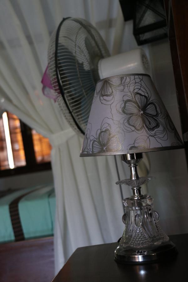 Blue Star Bungalows & Cafe Amed Buitenkant foto