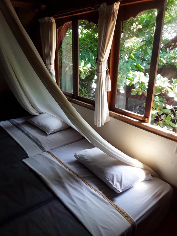 Blue Star Bungalows & Cafe Amed Buitenkant foto