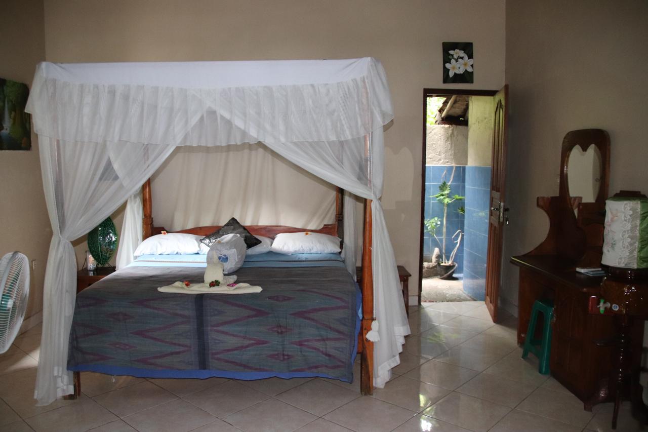 Blue Star Bungalows & Cafe Amed Buitenkant foto
